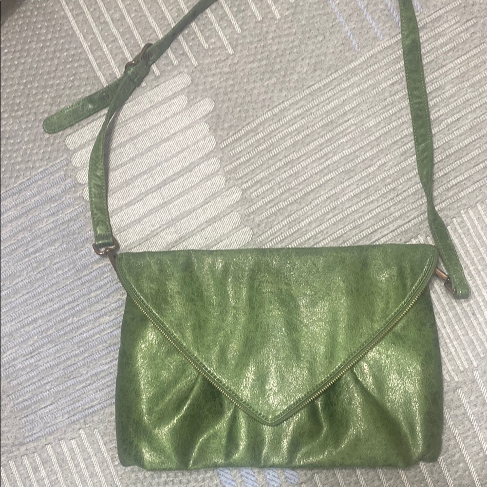 Matt & Nat Green Vegan Shoulder Bag